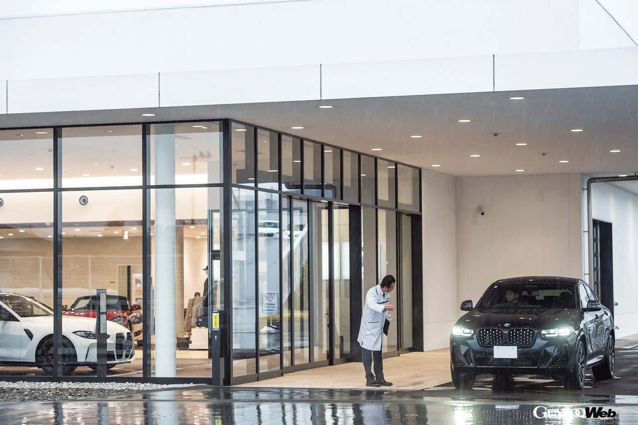 【BMWバリューサービス】車齢6年目以降のモデルのパーツと作業工賃をお得な価格で提供する。