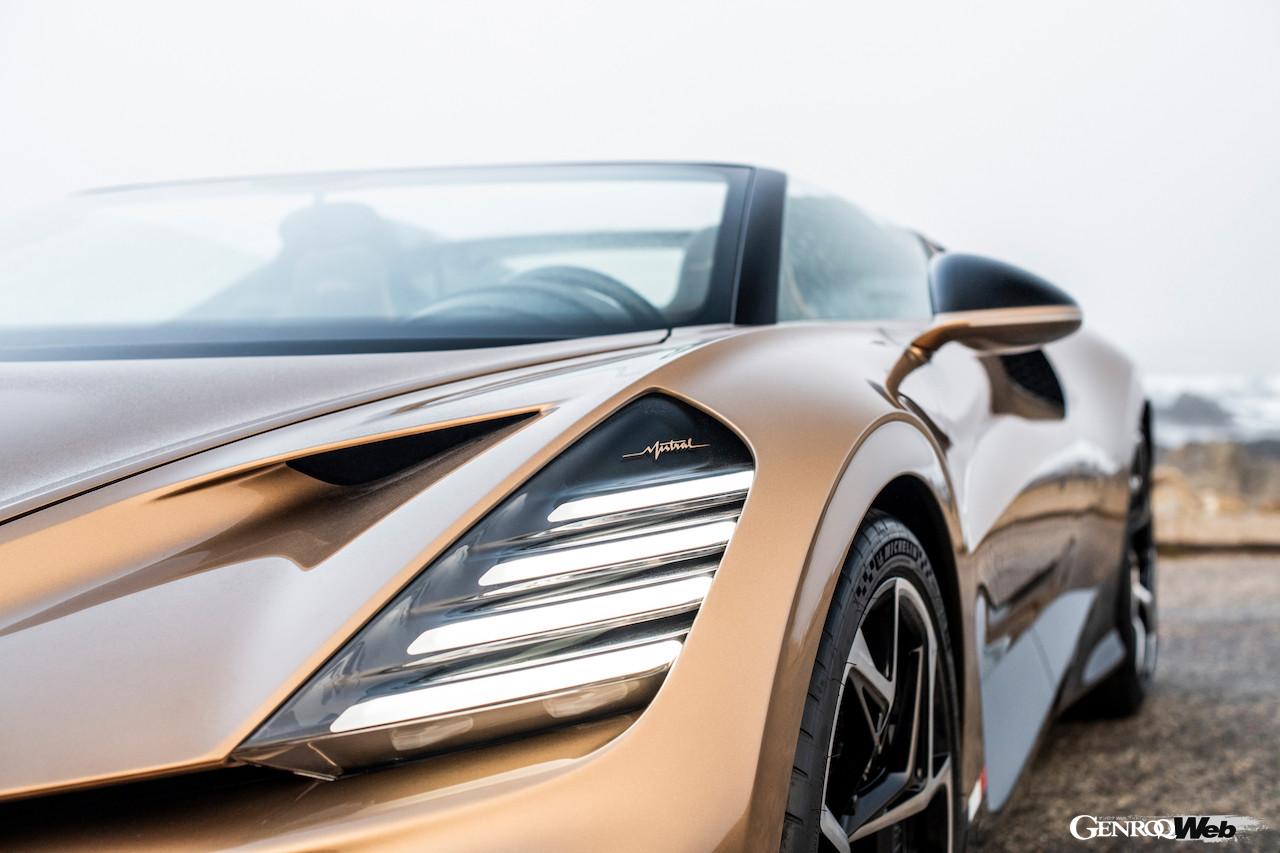 「ブガッティ W16 ミストラル」のエクステリア。