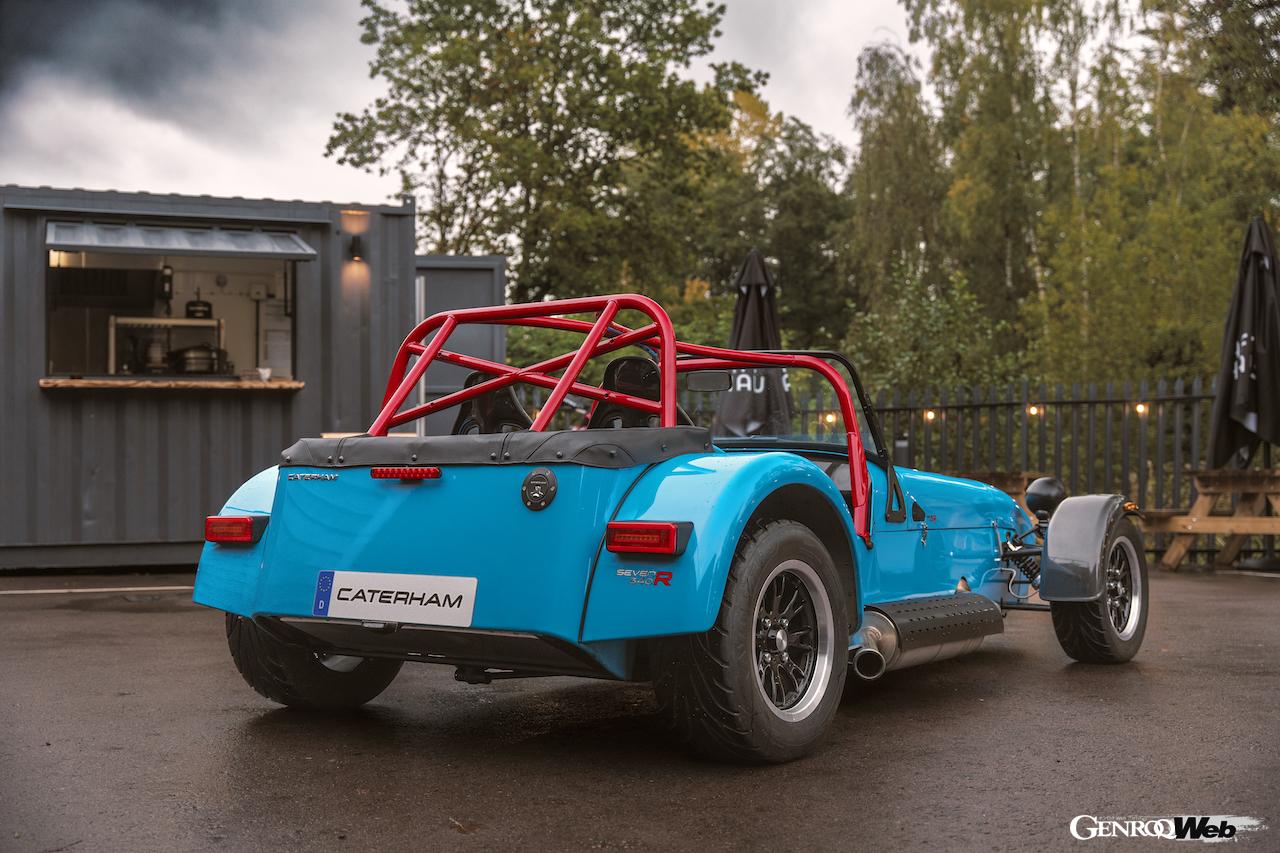 東京オートサロン 2024において、日本初公開を果たした「セブン 340」。