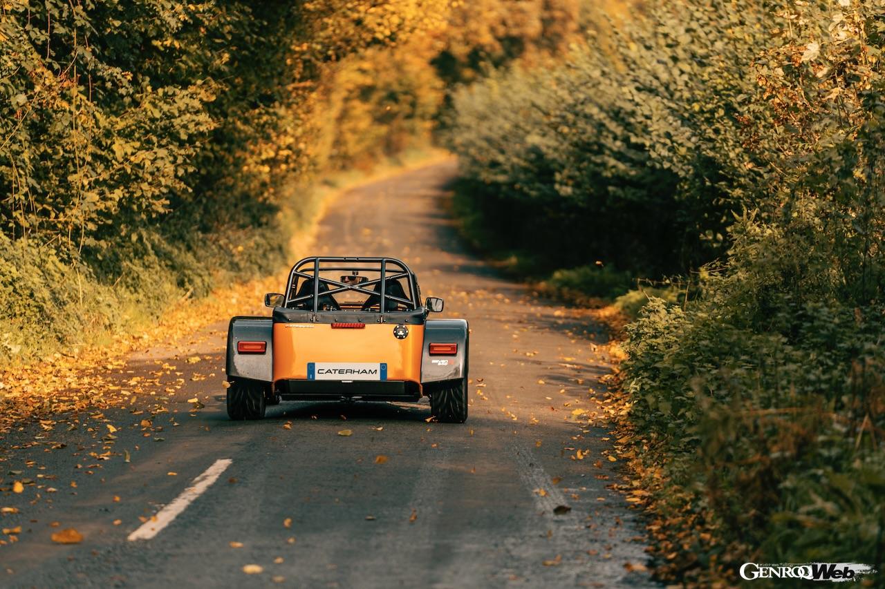 東京オートサロン 2024において、日本初公開を果たした「セブン 340」。