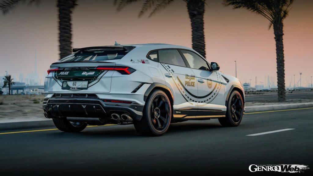 専用装備が搭載され、ドバイ警察へと導入された「ランボルギーニ ウルス ペルフォマンテ ポリスカー」。