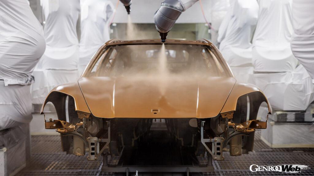 実際に生産モデルのカラーラインナップに導入される前に、工場での製造工程や品質の試験が徹底的に行われる。