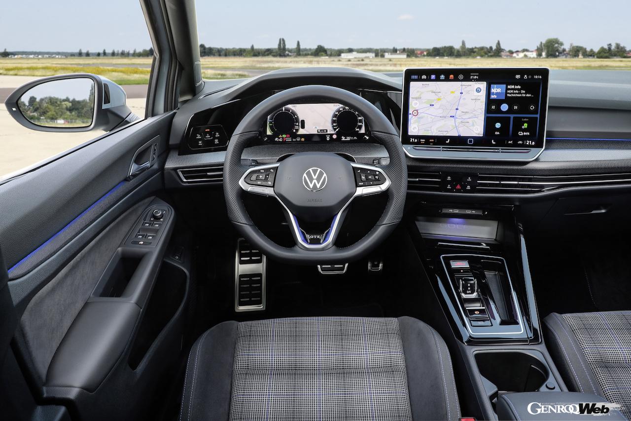 フェイスリフトが実施された、「フォルクスワーゲン ゴルフ GTE」のインテリア。