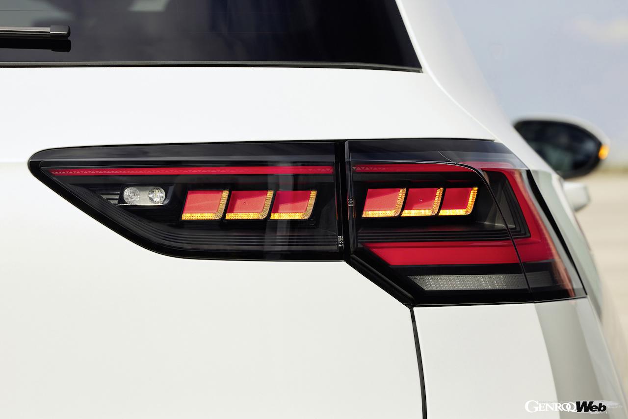 フェイスリフトが実施された、「フォルクスワーゲン ゴルフ eHybrid」のエクステリア。