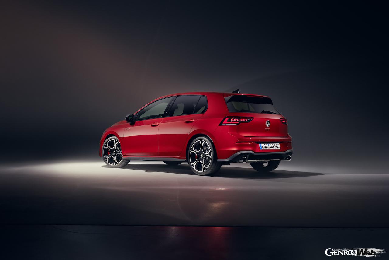 フェイスリフトが実施された、「フォルクスワーゲン ゴルフ GTI」のエクステリア。