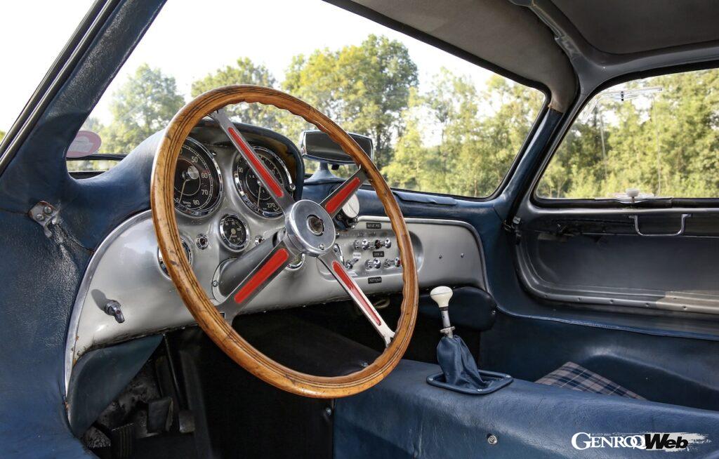 メルセデス・ベンツ・クラシックは、2024年のレトロモービルの展示テーマに「300 SL」を選んだ。その目玉となるのが、貴重な「300 SL ホーベル」だ。