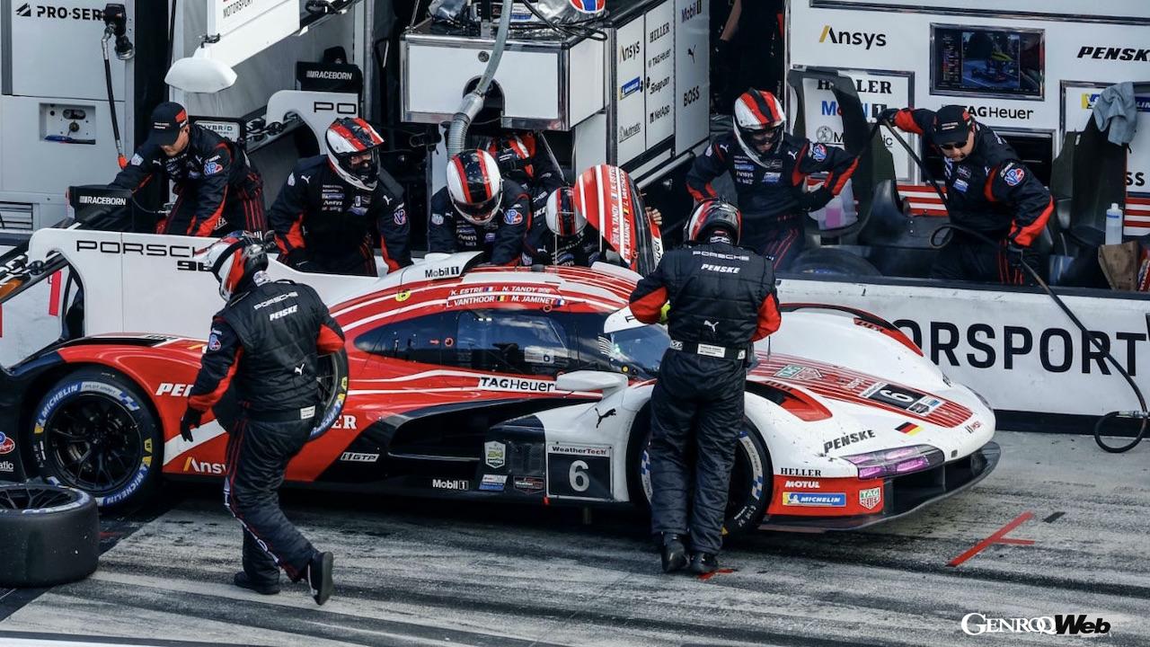 IMSAウェザーテック・スポーツカー選手権開幕戦「ロレックス・デイトナ24時間レース」を走行する、ポルシェ 963。