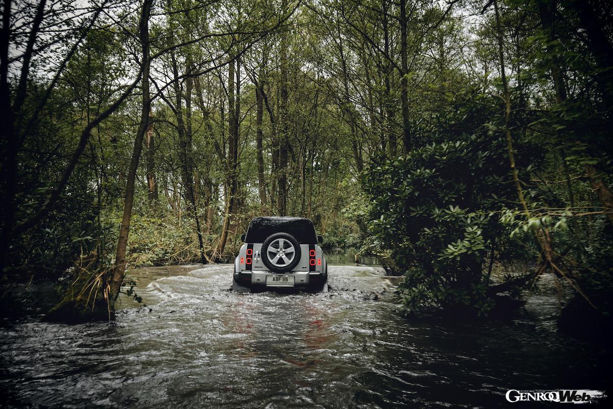 ランドローバー ディフェンダー