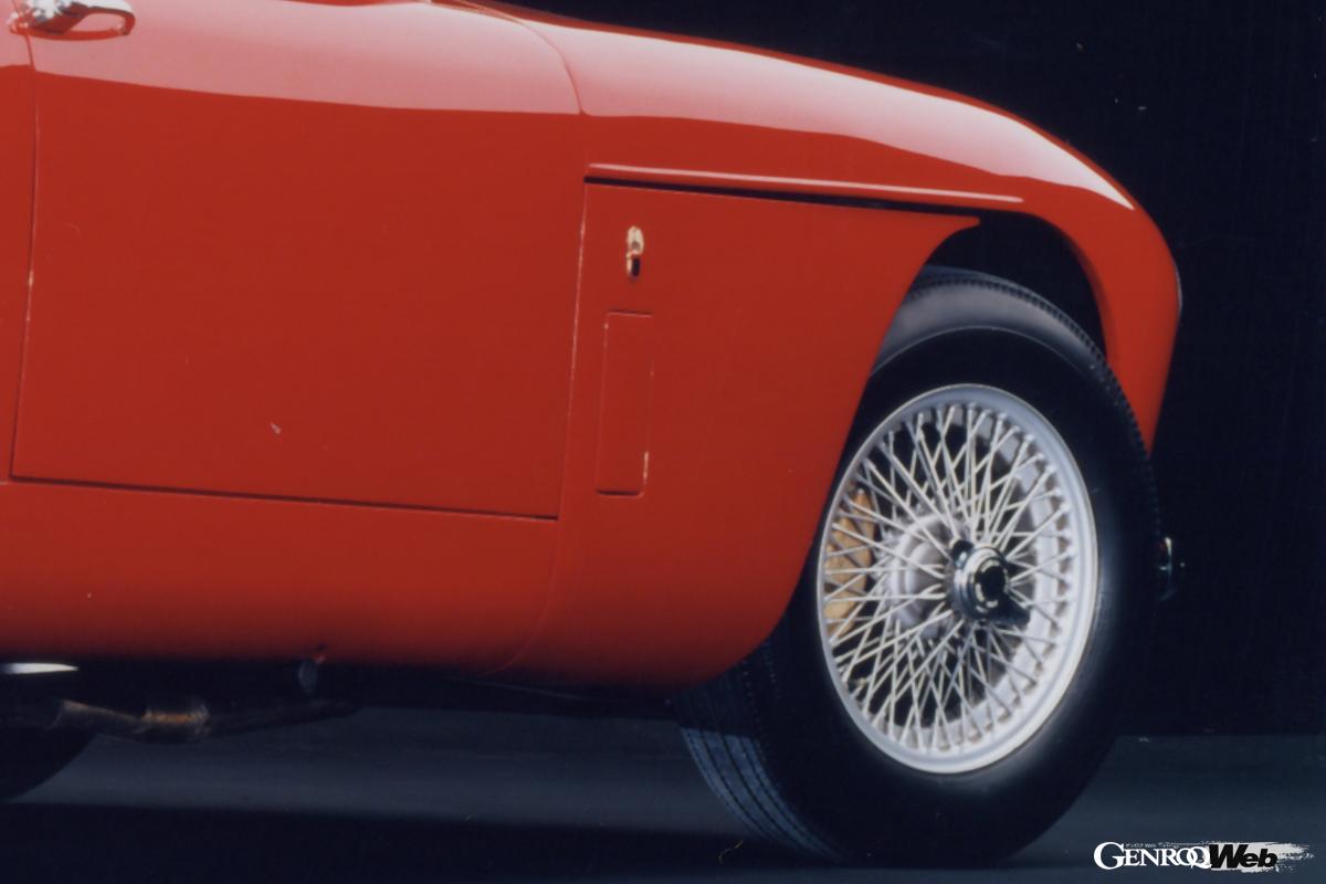 100台目以降は標準装備となったガーリング製のフロントディスクブレーキ。