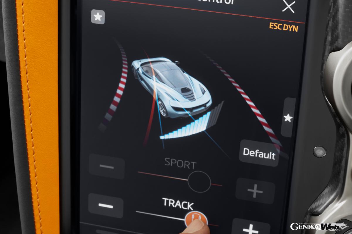 コクピットセンターのトラクションコントロールのページでドリフト量を選択できる「バリアブル・ドリフトコントロール」。