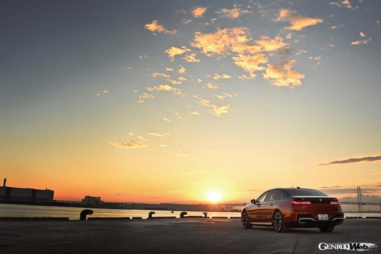 M70はスポーツモデルというより「最上級のi7」の風情である。仕立て内容や乗り味のキャラクターからすると、ハイのつかないMパフォーマンスモデルと捉えたほうが実態に近い。