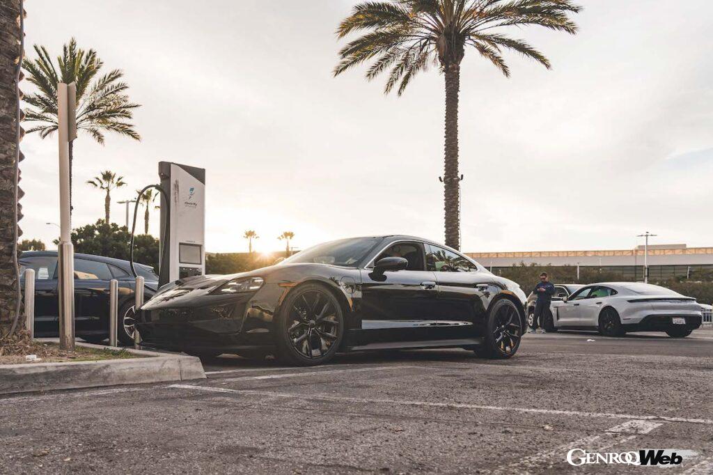 アメリカのロサンゼルス~サンディエゴで行われた航続距離テストには、5台の新型タイカンを投入。実際の交通環境において、新型タイカンの実力を照明することになった。