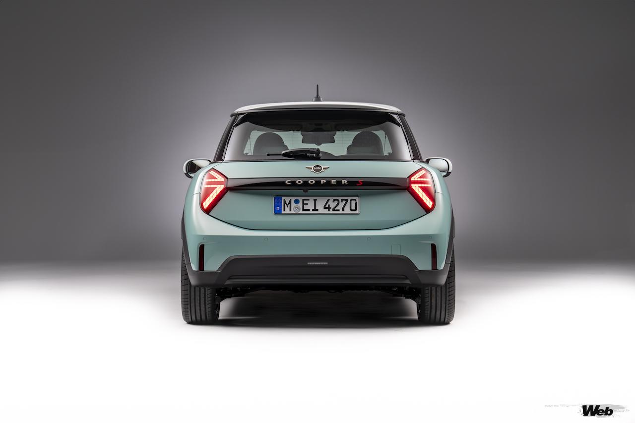 2.0リッター直列4気筒エンジンを搭載する「MINI クーパー S」のエクステリア。
