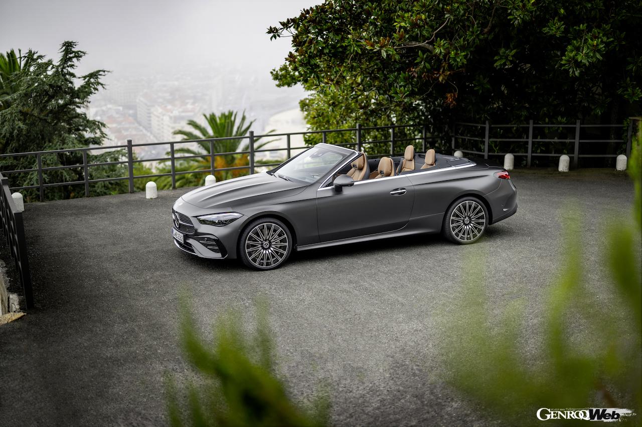 新型「メルセデス・ベンツ CLE カブリオレ」のエクステリア。