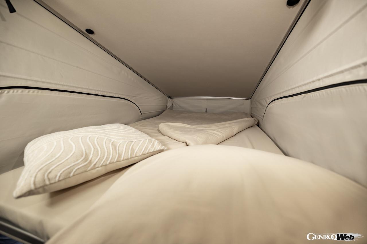 贅沢な装備を持つ最新キャンピングカー「メルセデス・ベンツ Vクラス マルコポーロ」。