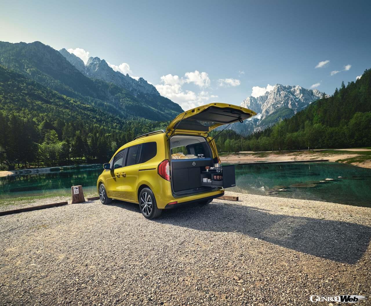 コンパクトなメルセデス・ベンツ Tクラスをキャンパーに変貌させる「マルコポーロ・モジュール」が、2023年に登場した。