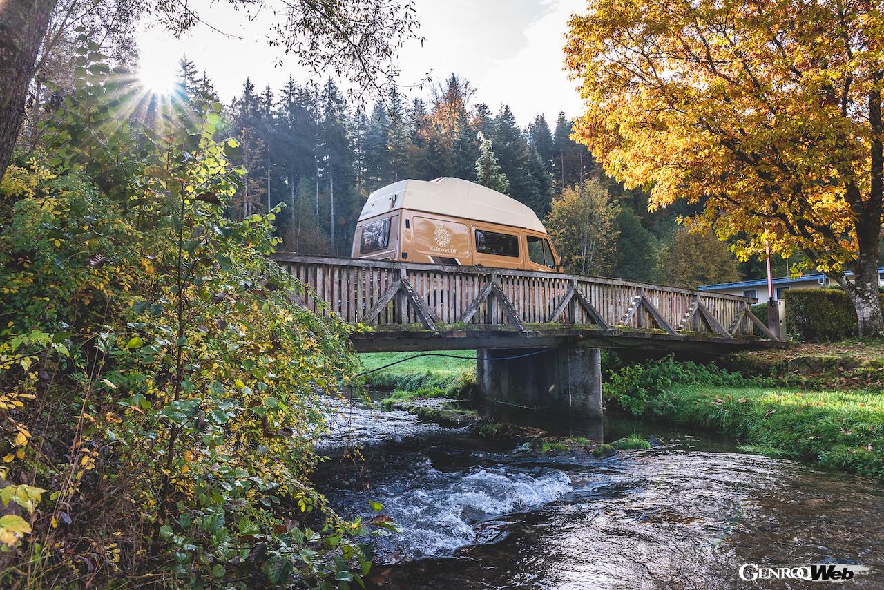 キュートなスタイルを持ち、本格的キャンピングカーとして1984年にデビューを飾った初代「メルセデス・ベンツ マルコポーロ」。