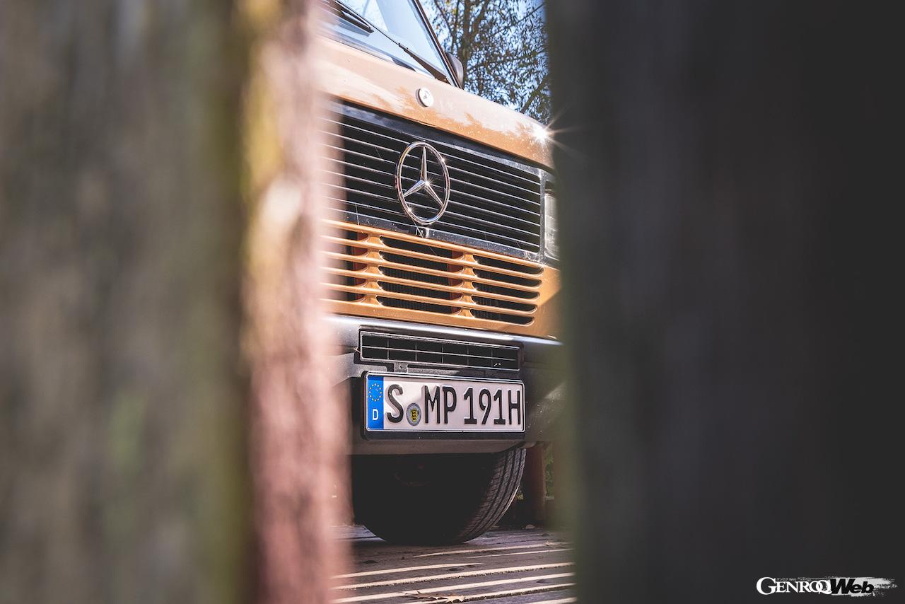 キュートなスタイルを持ち、本格的キャンピングカーとして1984年にデビューを飾った初代「メルセデス・ベンツ マルコポーロ」。