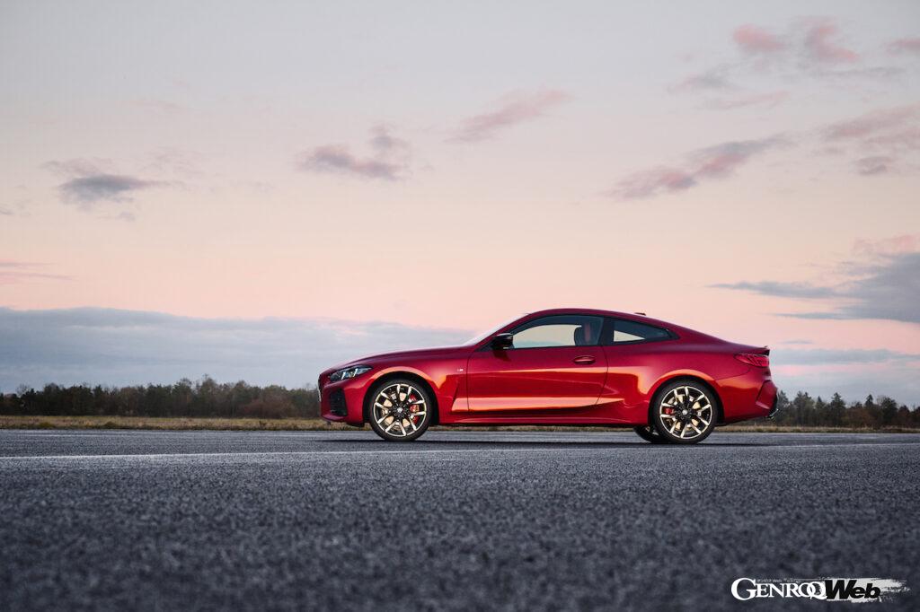 「BMW 4シリーズ クーペ」改良新型のエクステリア。