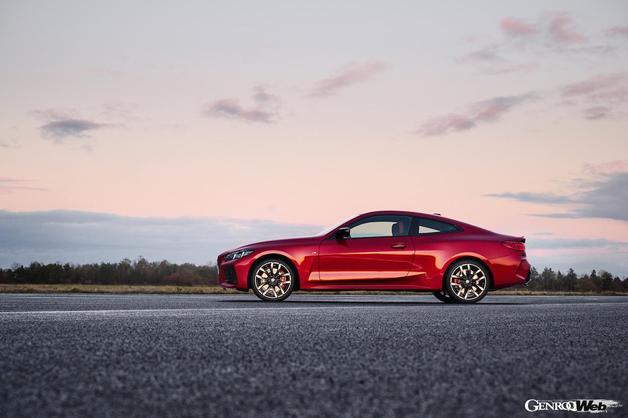 「BMW 4シリーズ クーペ」改良新型のエクステリア。