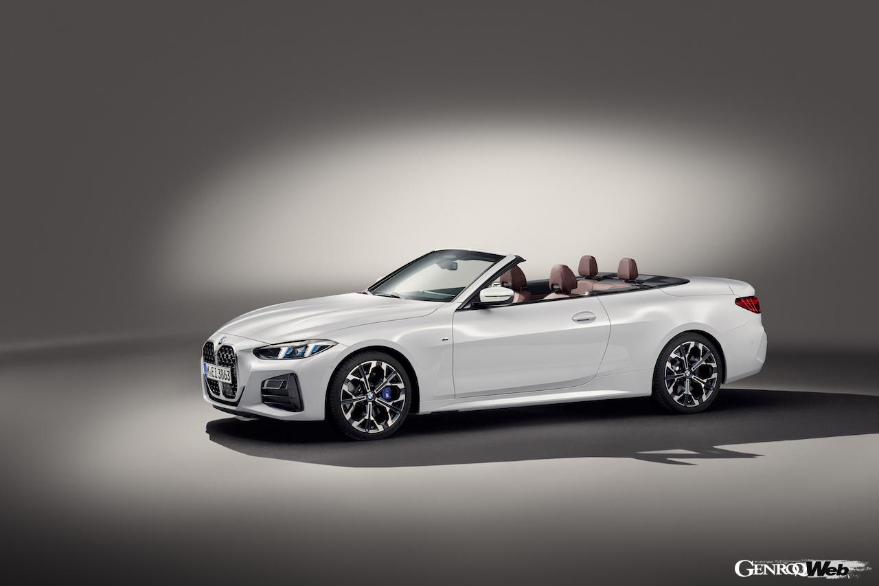 「BMW 4シリーズ コンバーチブル」改良新型のエクステリア。