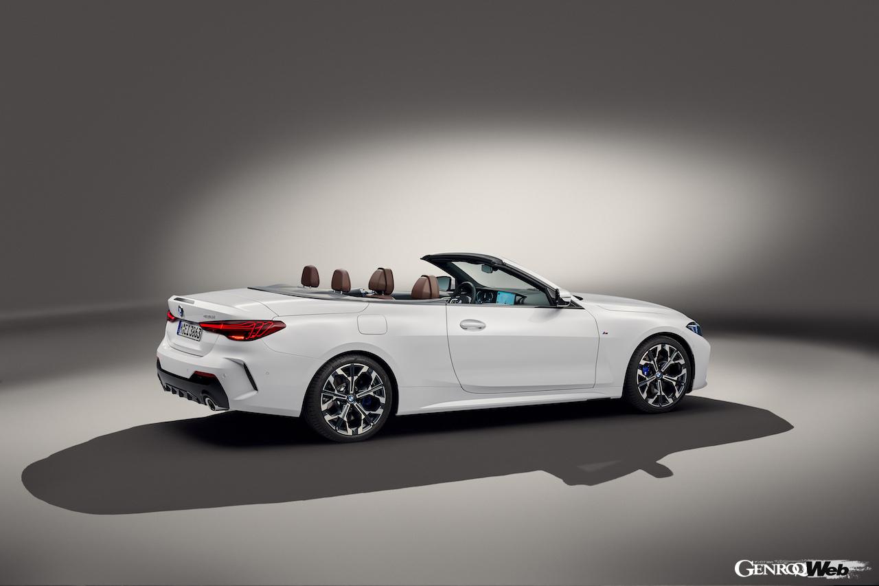 「BMW 4シリーズ コンバーチブル」改良新型のエクステリア。