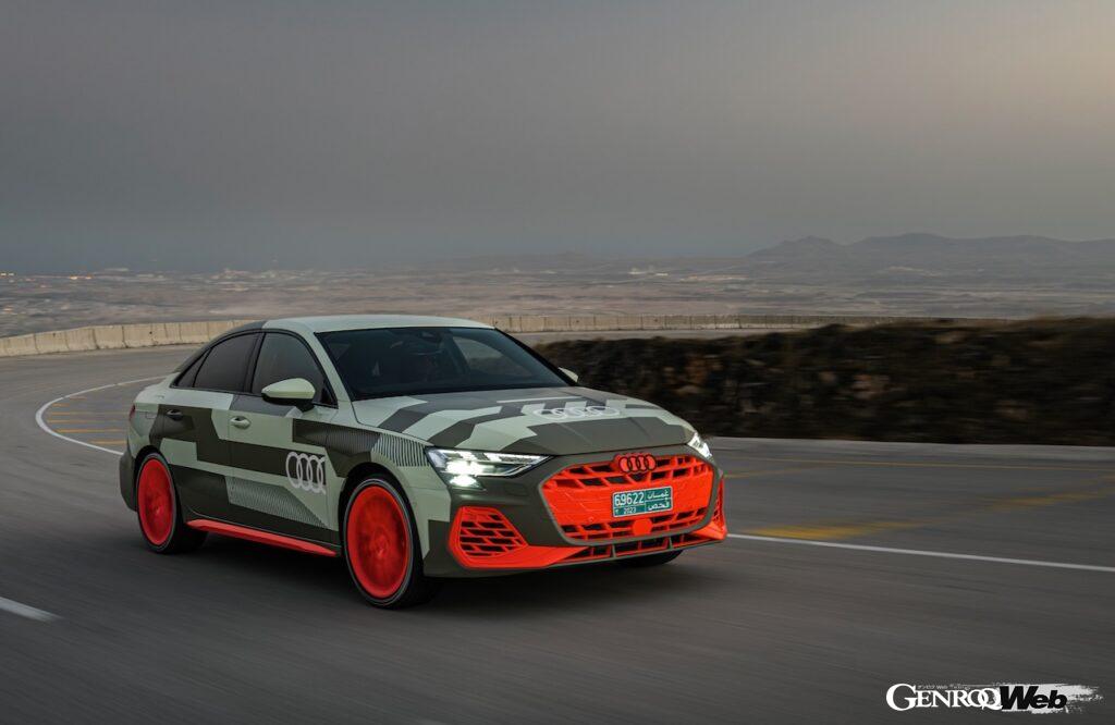 オーマーンで走行テストを行った「アウディ S3 サルーン」改良新型。