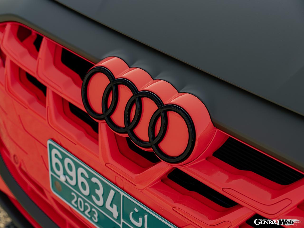 オーマーンで走行テストを行った「アウディ S3 スポーツバック」改良新型。