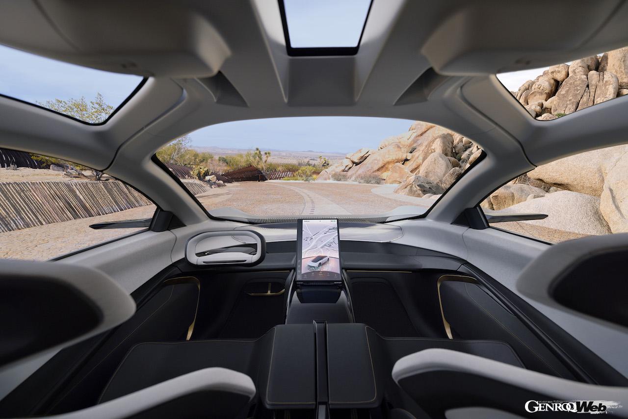 自動運転BEV「クライスラー ハルシオン コンセプト」のインテリア。