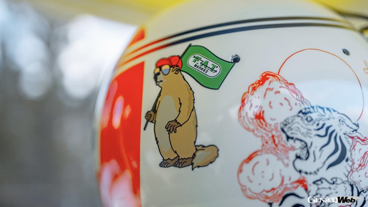 今回、911 GT1のステアリングを握ったのは、1998年にこのマシンでル・マン24時間レースを制したステファン・オルテリ。絶妙なドライビングテクニックで、華麗なドリフトを披露した。