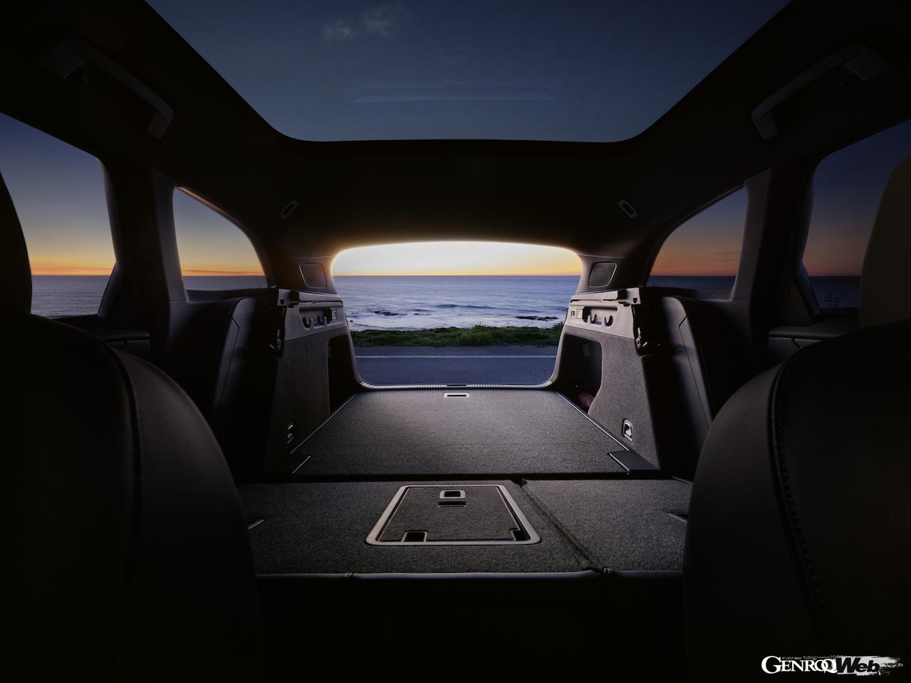 「フォルクスワーゲン ID.7 ツアラー」のラゲッジルーム。