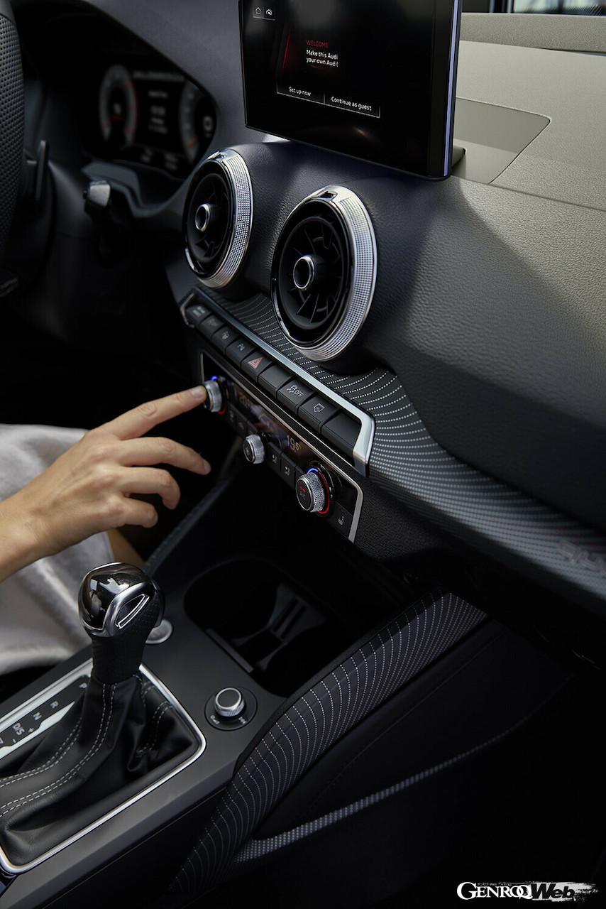 アップデートされた「アウディ Q2」改良新型のインテリア。