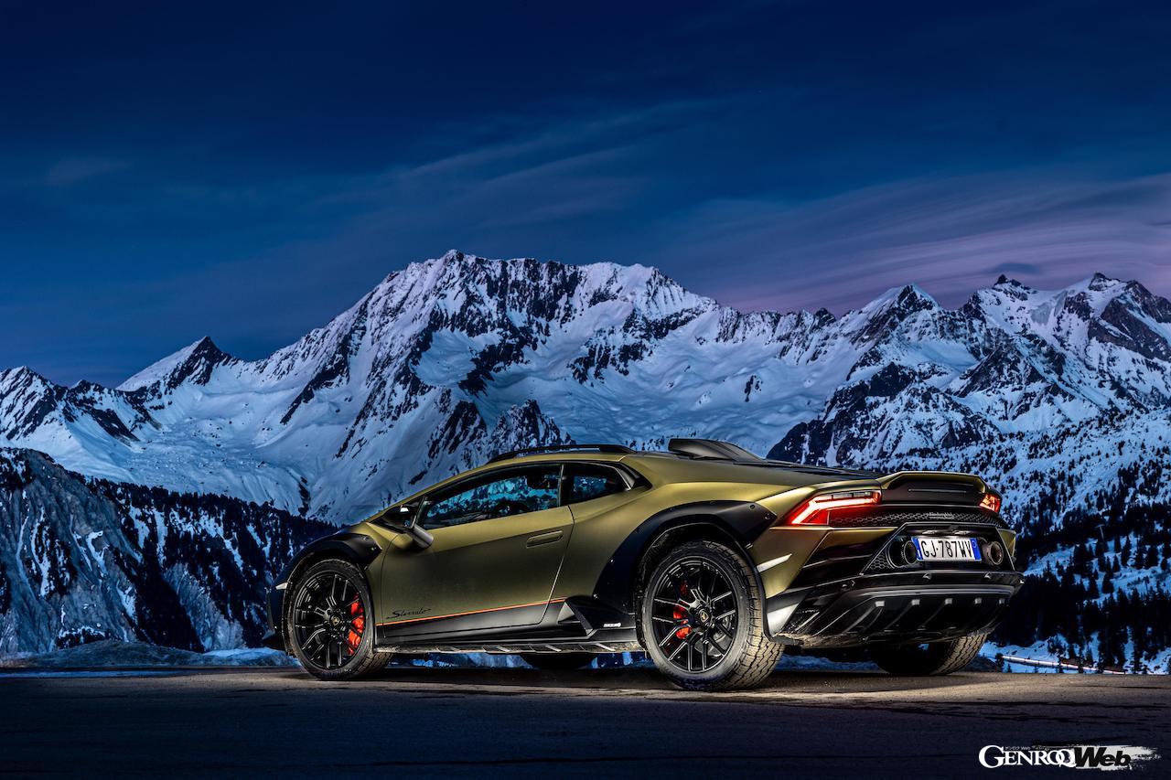 ランボルギーニのウィンターツアーに投入された「ウラカン ステラート」。