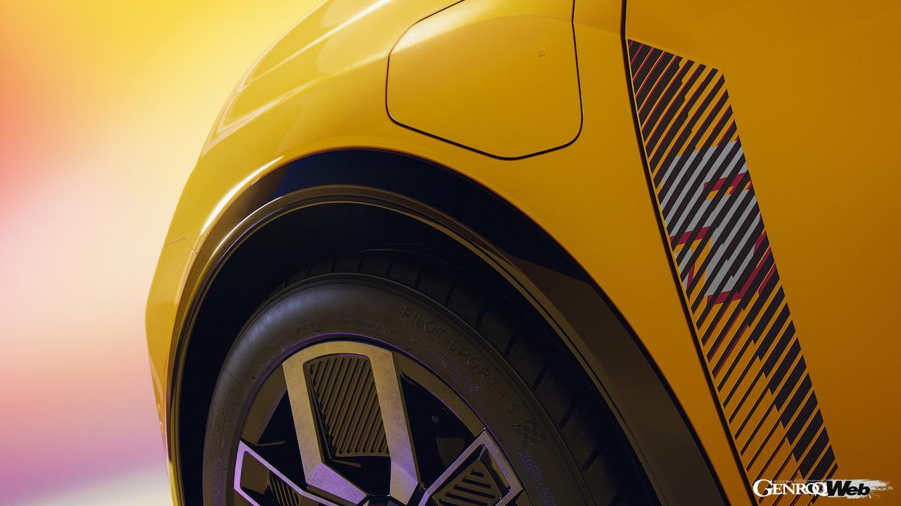 フル電動コンパクト「ルノー 5 E-Tech エレクトリック」のエクステリア。