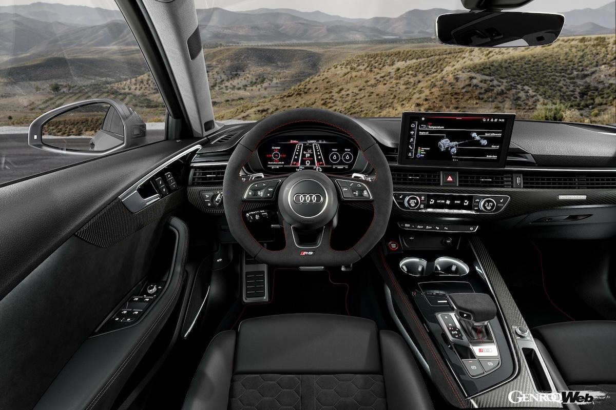 アウディ RS4アバント