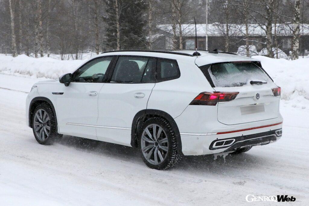 タイロンは、ティグアンよりもリアのオーバーハングが長く、テールゲートが直立したボクシーなデザイン。