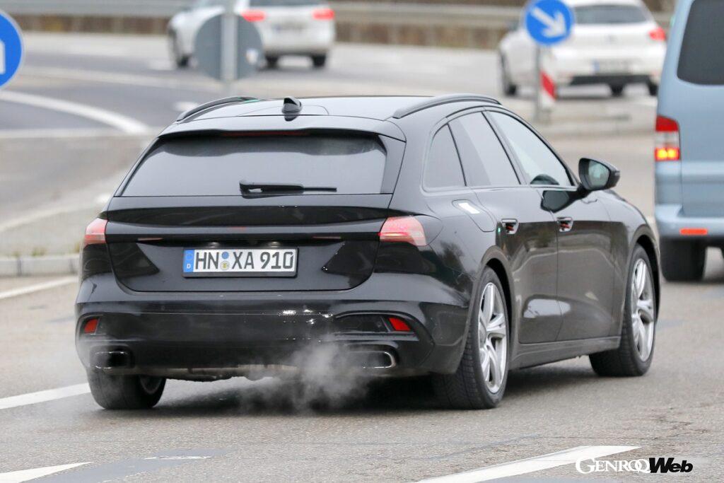 デュアルエキゾーストがダミーでなく、しっかり機能していることが分かる。