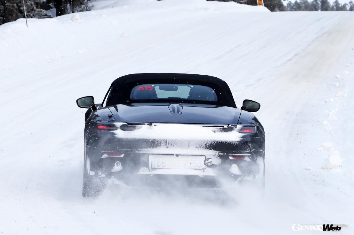 2モーター仕様でボクスターとケイマンに初の全輪駆動モデルが設定される見込み。