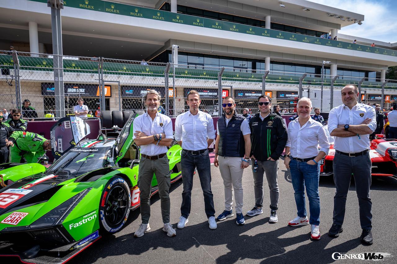 WEC開幕戦カタール1812kmレースを訪れた、ランボルギーニのステファン・ヴィンケルマン会長。