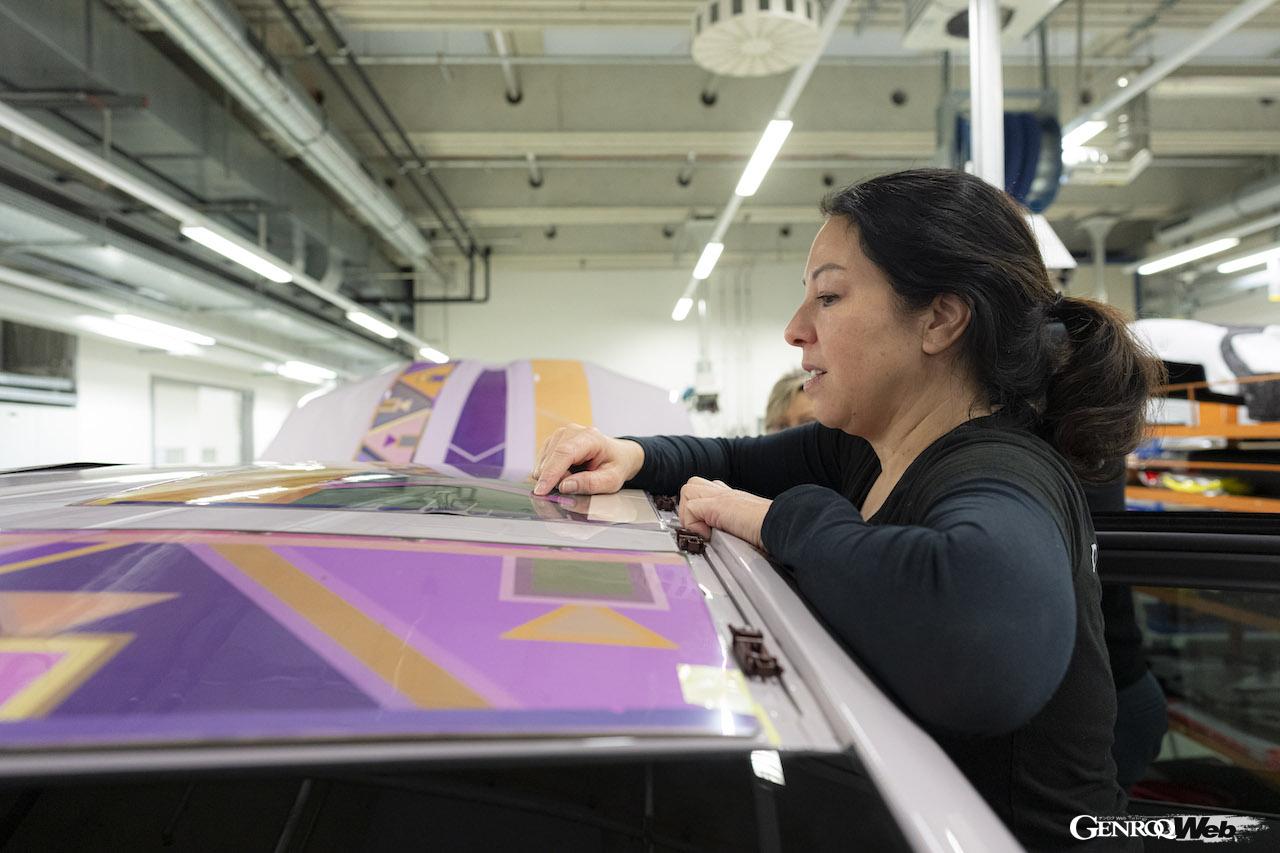 「BMW i5 フロウ ノストカーナ」の制作工程。