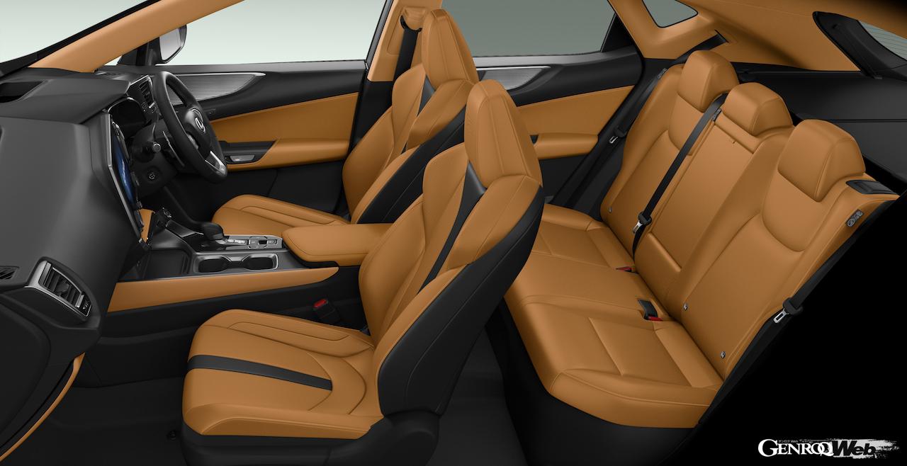 一部改良が施された、レクサスの人気コンパクトクロスオーバー「NX」のインテリア。
