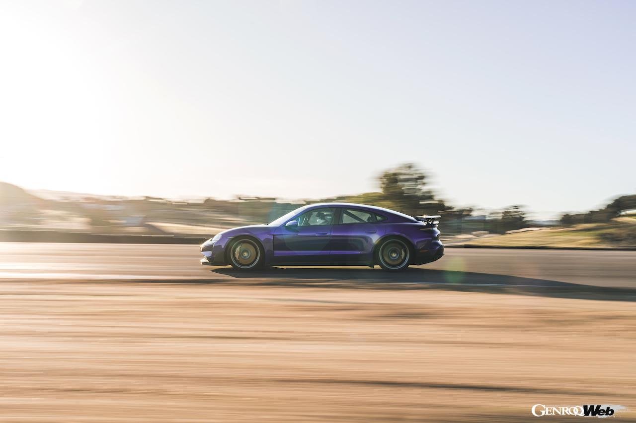 大幅な軽量化が施された、2シーター仕様の「タイカン ターボGT ヴァイザッハパッケージ」。