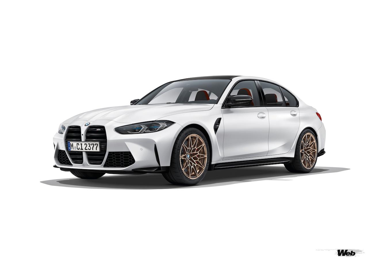 マニュアルミッション搭載限定モデル「BMW M3 MT Final Edition」、アルピン・ホワイト。