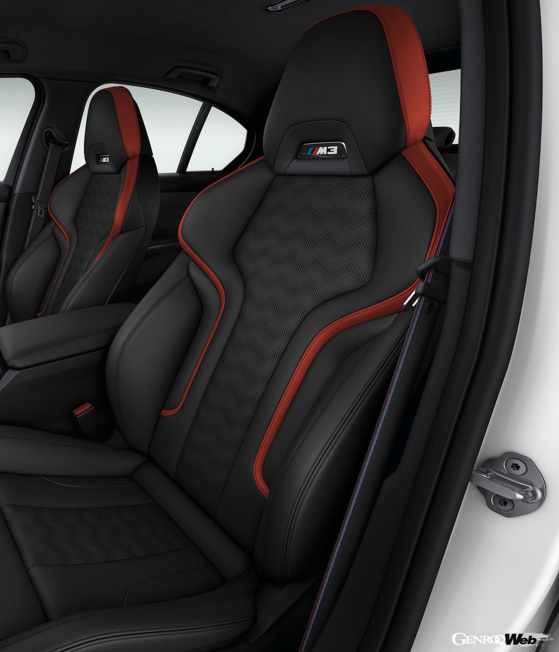 マニュアルミッション搭載限定モデル「BMW M3 MT Final Edition」のインテリア。