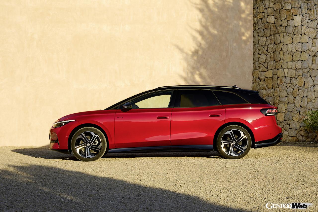 「フォルクスワーゲン ID.7 GTX ツアラー」のエクステリア。