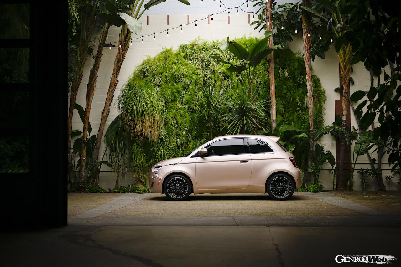 「フィアット 500e Inspired By Beauty」のエクステリア。