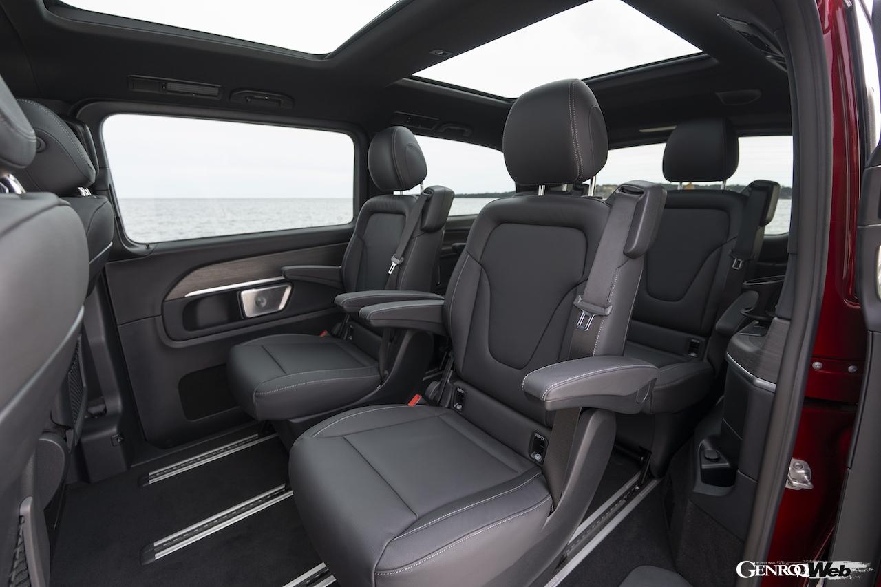 「メルセデス・ベンツ EQV」改良新型のインテリア。