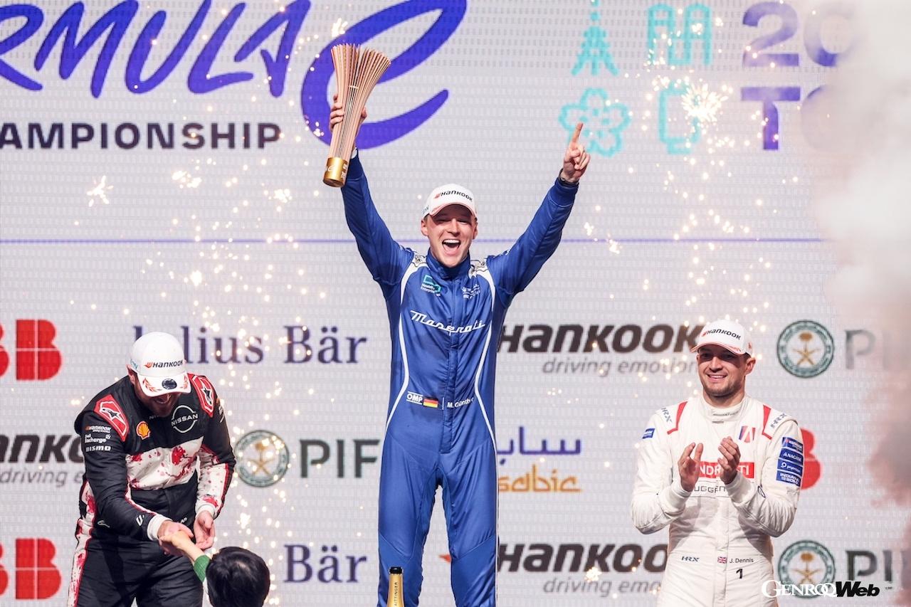 東京を舞台に史上初開催された公道レースフォーミュラE第5戦「東京E-Prix」において、マセラティ・MSG・レーシングのマキシミリアン・ギュンターが勝利を飾った。