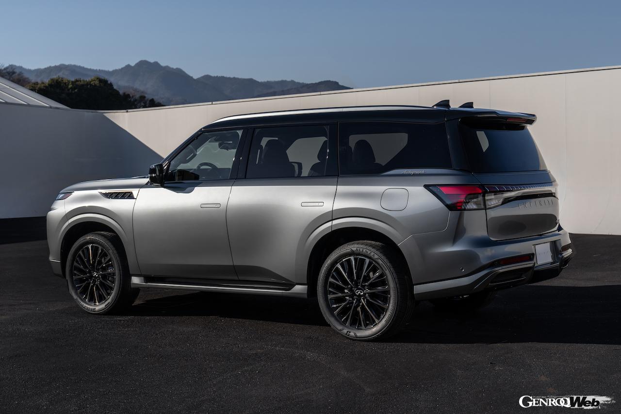 フラグシップSUV「インフィニティ QX80」のエクステリア。