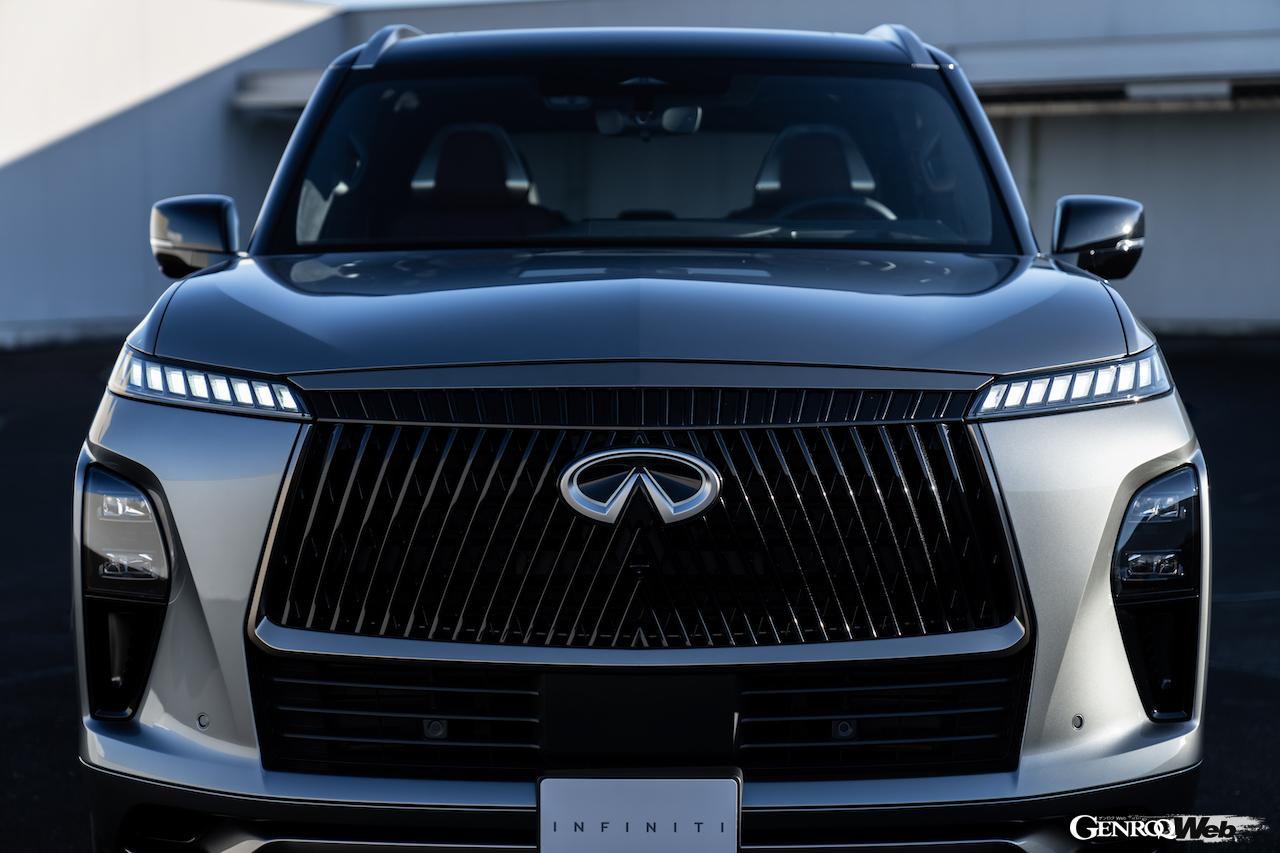 フラグシップSUV「インフィニティ QX80」のエクステリア。